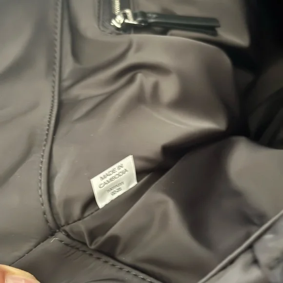 Tory Burch Britten puffy nylon tote Black - Picture 4 of 7